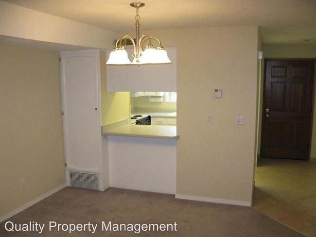 Building Photo - 1327 Maple Leaf Ct