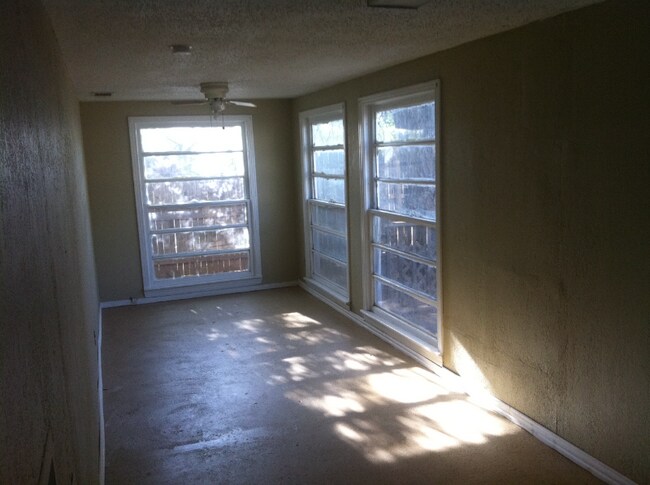 Building Photo - 2407 36th St