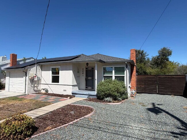 Foto del edificio - 2261 Hickory Dr