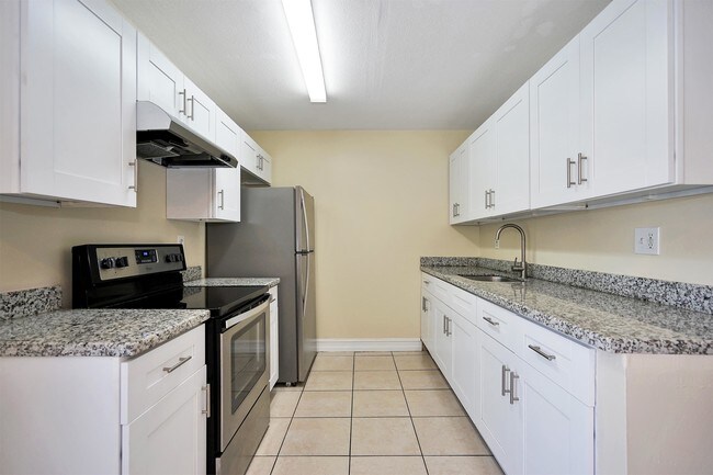 Foto del edificio - 318 SW 78th Terrace