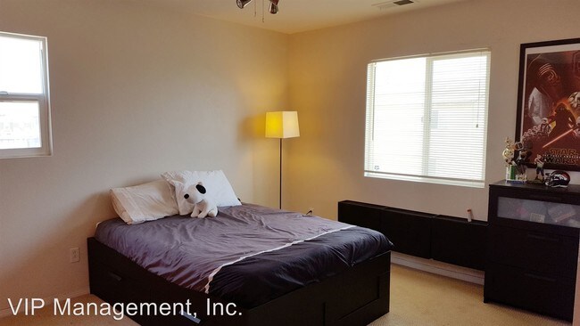 Building Photo - 15929 Golden Meadow Ln