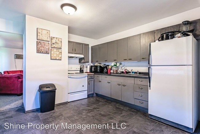 Building Photo - 3 br, 1 bath House - 1209 Racine Street