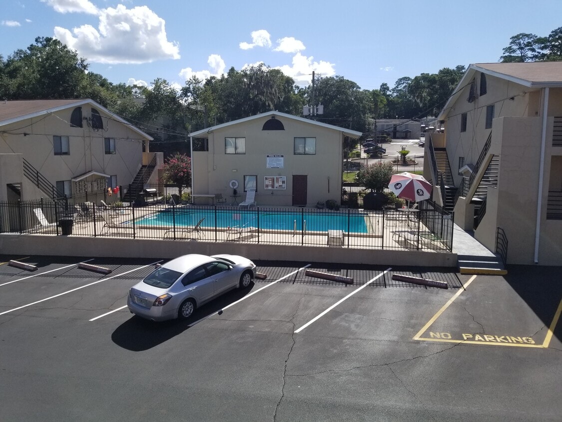 403 Hayden Rd Unit 245, Tallahassee, FL 32304 Condo for Rent in