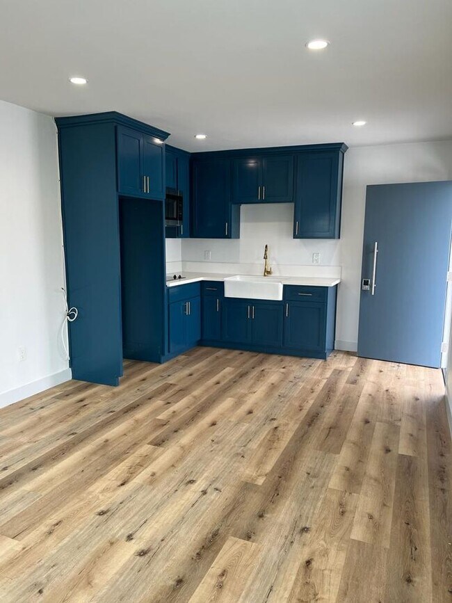Foto del edificio - 1b Apartment in Belmont Shore across from ...
