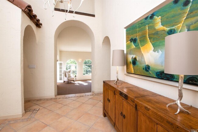 Building Photo - 617 Blackstone Dr