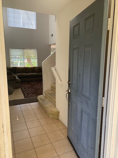 Foto del edificio - 1615 Carriage Cir