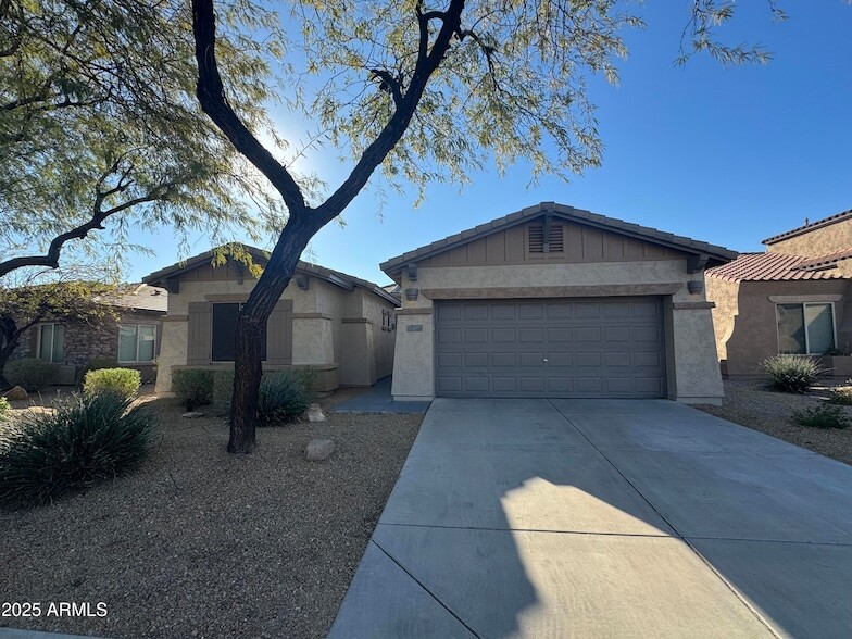 Foto principal - 8497 W Buckhorn Trail