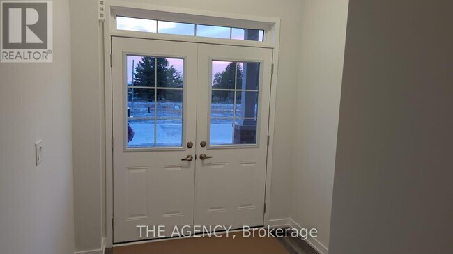 Photo du bâtiment - 2036 Horace Duncan Cres