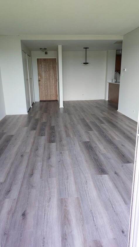 Living Room & Dining - 5400 Walnut Ave