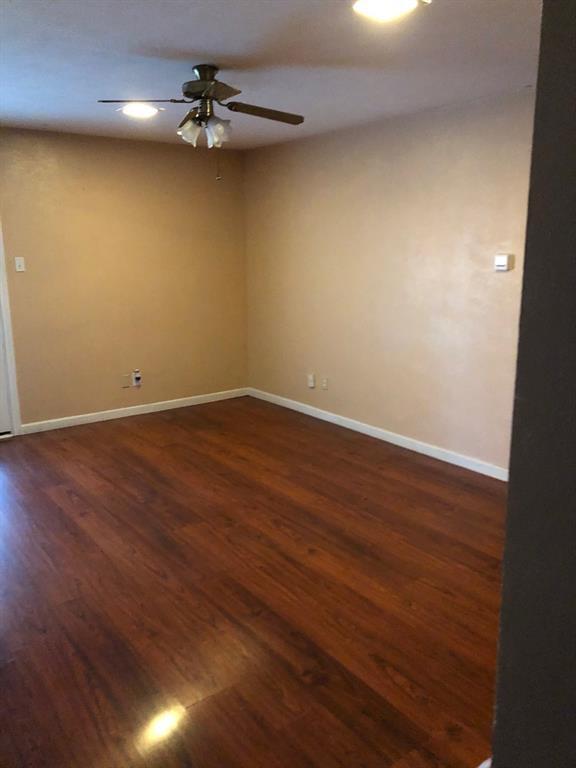 Building Photo - 920 Acadia Dr