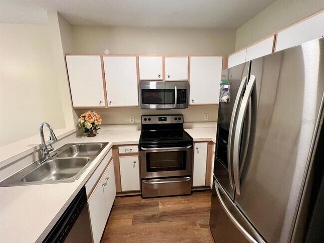 Building Photo - 30202 Swinford Ln