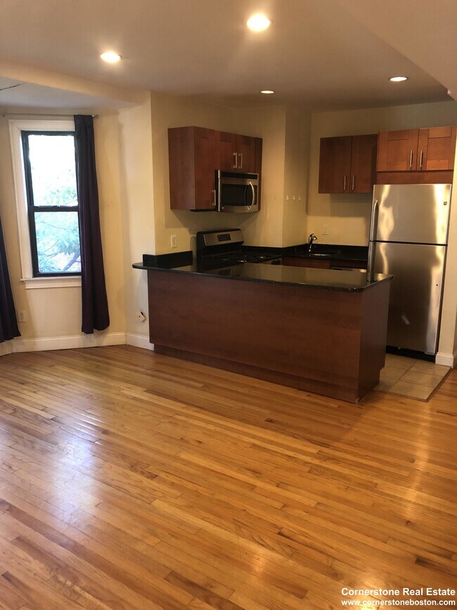 Foto del edificio - 32 Cunard St