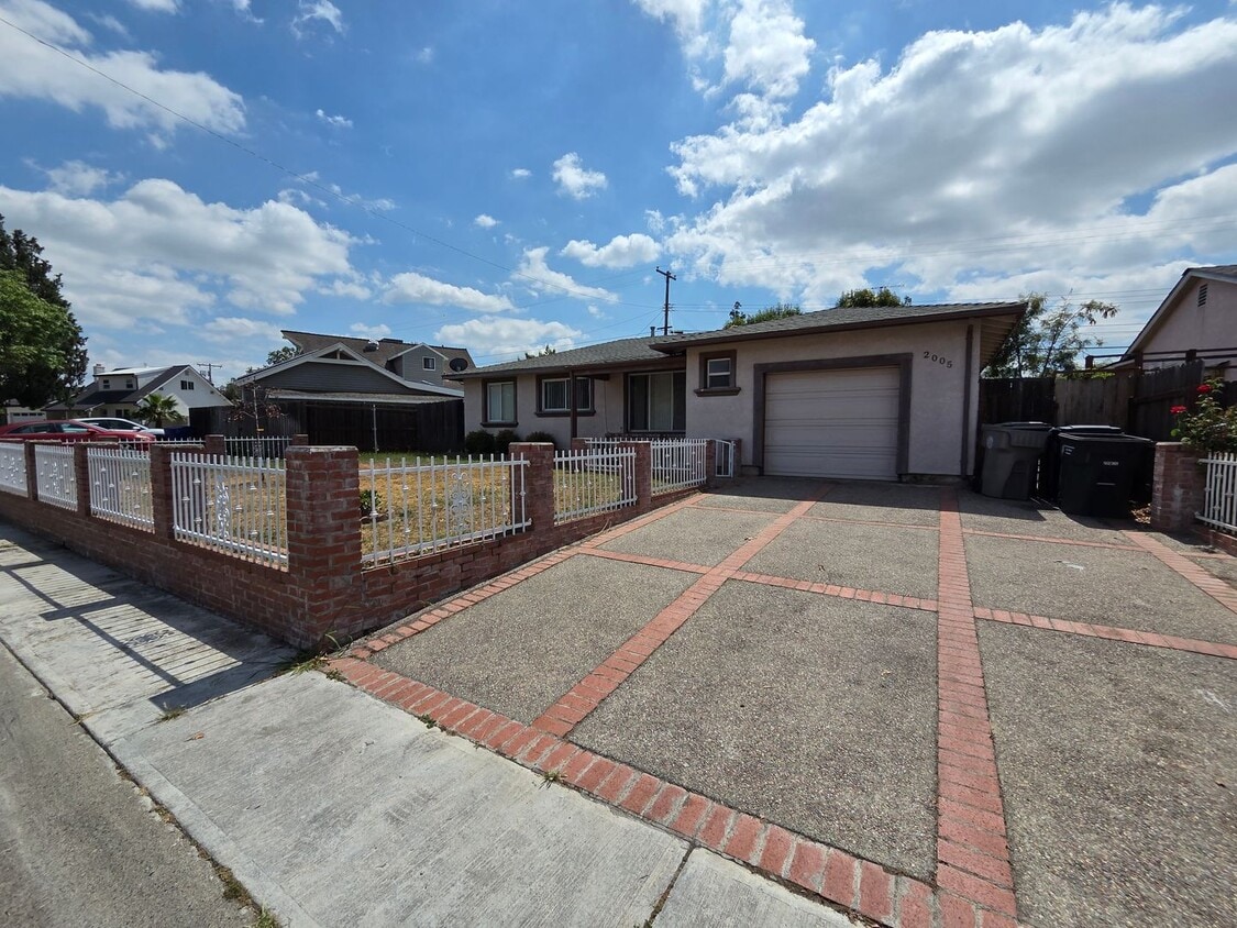 Photo - COMING SOON! 2005 WATERFORD RD, SAC 95815 [[ 4BX2B HOUSE NEAR ARDEN FAIR MALL & CAL-EXPO ]]
