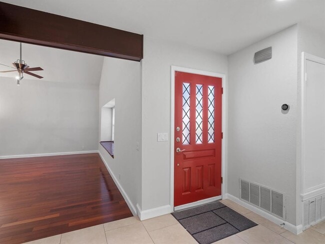 Foto del edificio - 5107 Saddleridge Cove