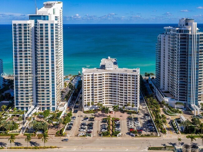 Foto del edificio - 3505 S Ocean Dr