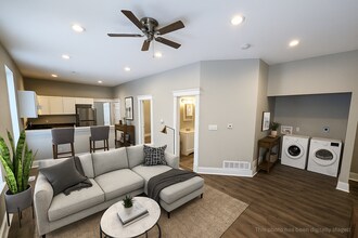 Building Photo - 3104 Keokuk St