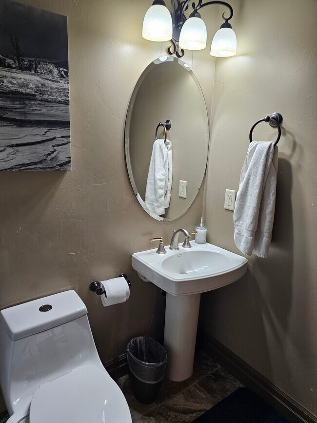 Foto del edificio - 5721 W Eldora Cir