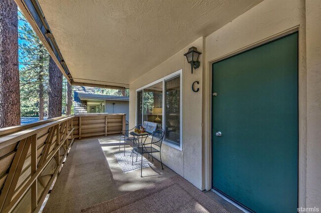 Building Photo - 3Bd Condo available for a 6 month lease!  ...