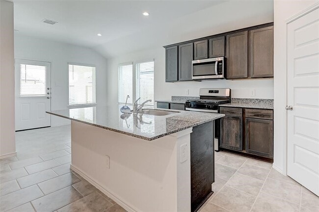 Building Photo - 7502 Cynomys Ct