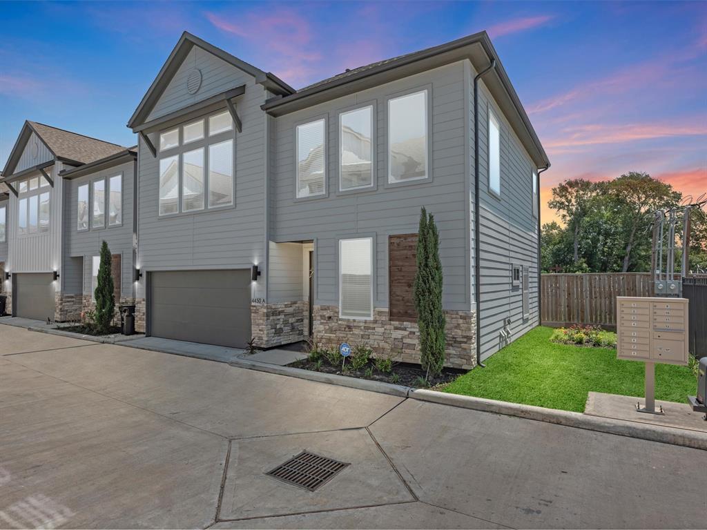 Foto principal - 4450 W Tidwell Rd