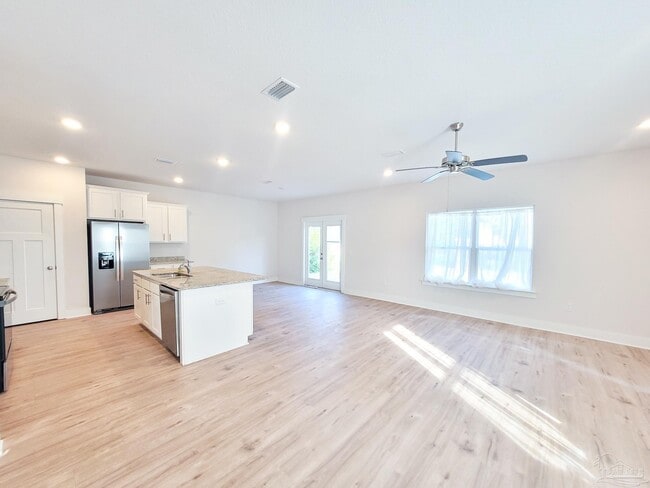 Building Photo - 50 Maxfli Pl