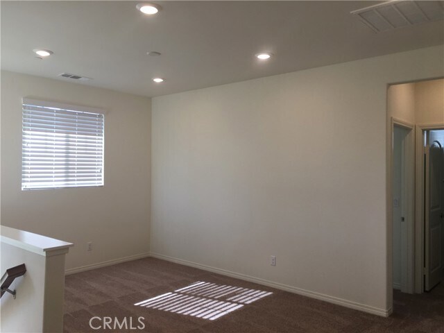 Building Photo - 7006 Avignon Dr