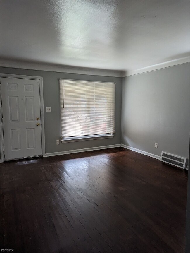 Foto del edificio - 3 br, 1.5 bath House - 12925 Ashton Rd