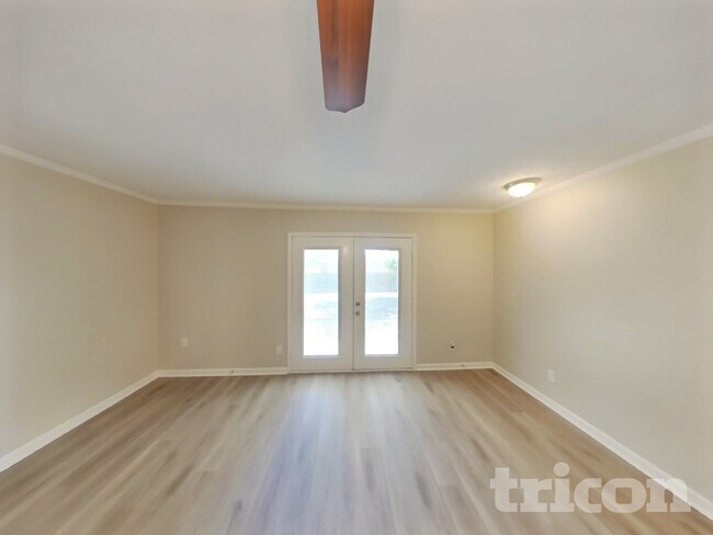 Foto del edificio - 413 S Willow St