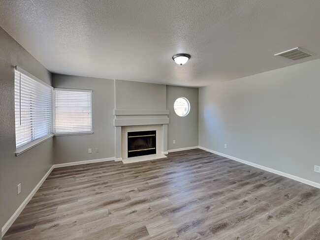 Building Photo - 4110 Marseille Ct
