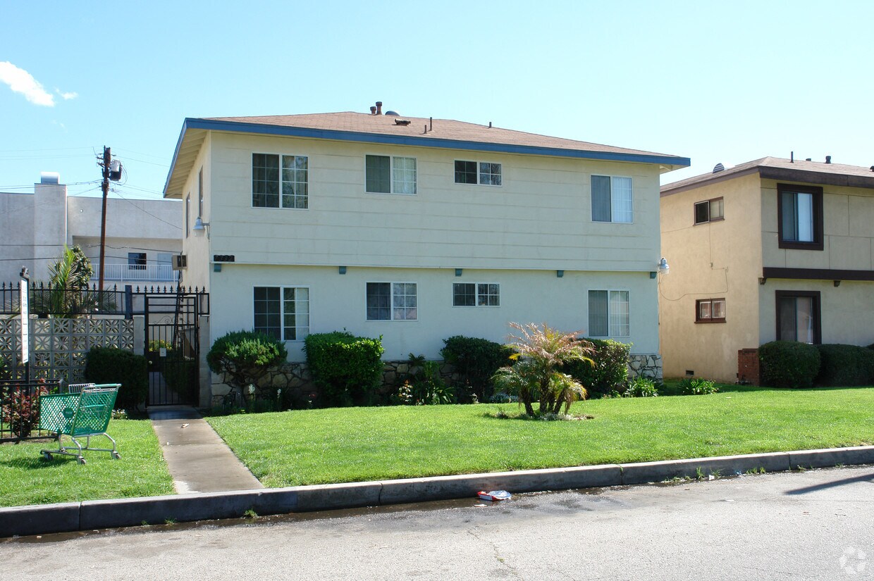 Primary Photo - 7332 Vista Del Monte Ave