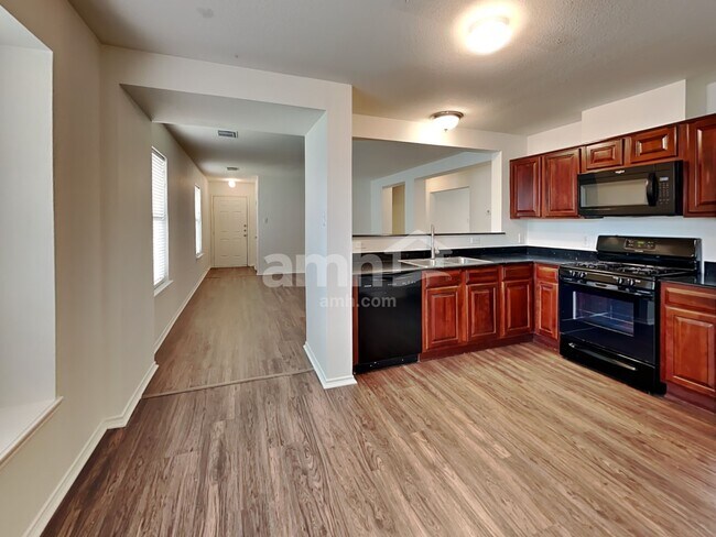 Foto del edificio - 9510 Narnia Springs Ct