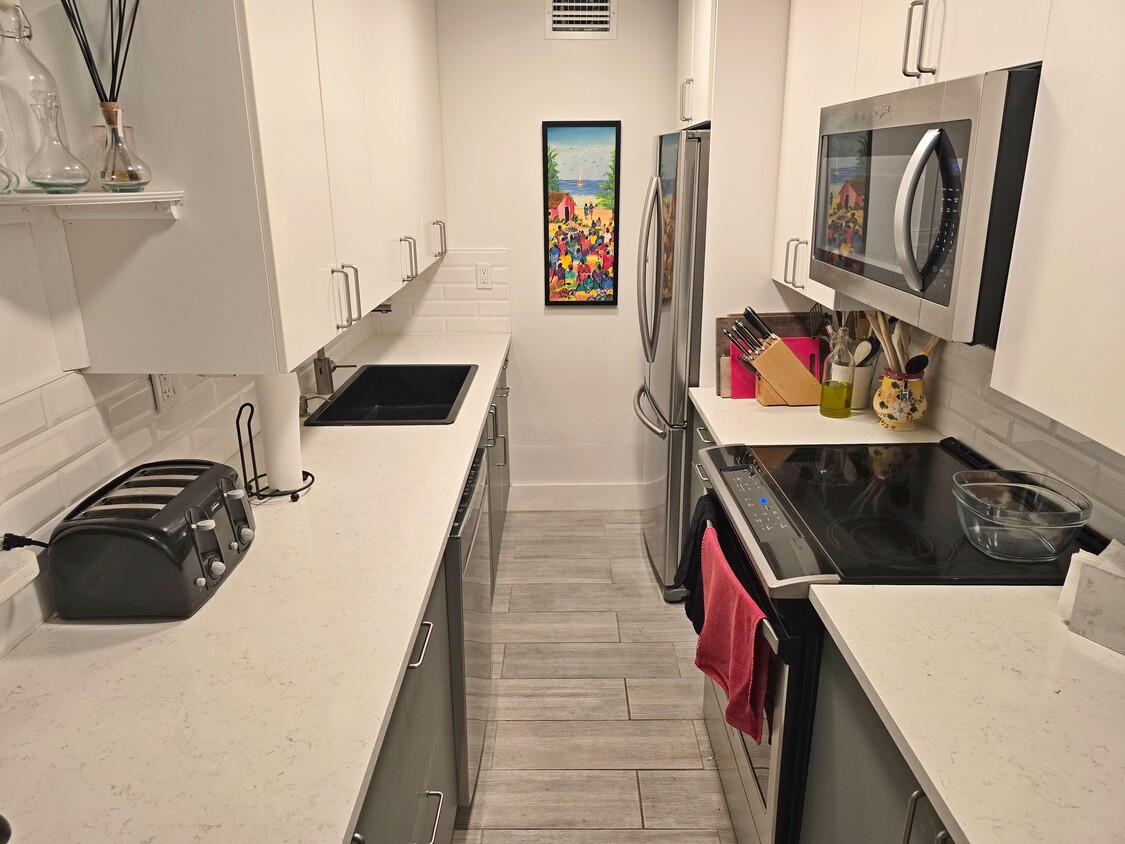 Foto principal - 3304 Virginia St