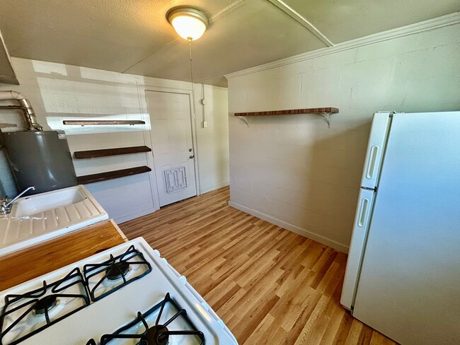 Building Photo - 1 Bedroom in Lexington!