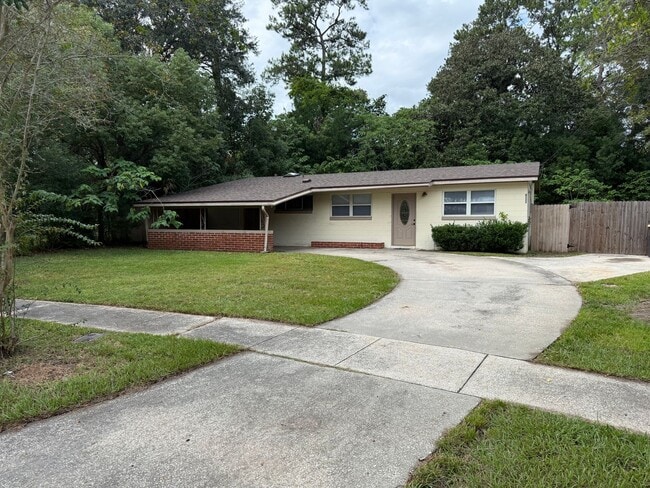 Move in ready 4 bedroom home! - Move in ready 4 bedroom home!