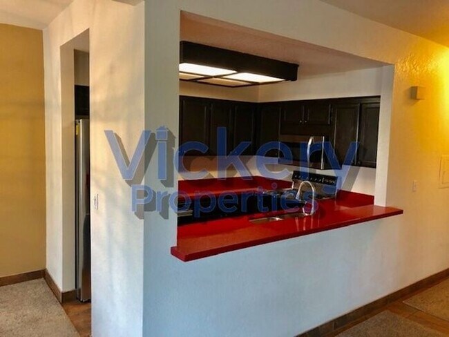 Foto del edificio - 191 Norris Canyon Terrace