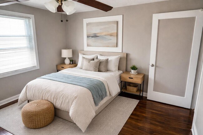 Foto del edificio - 8873 Rutherford St