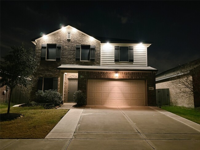 Building Photo - 13534 Wembley Heights Dr