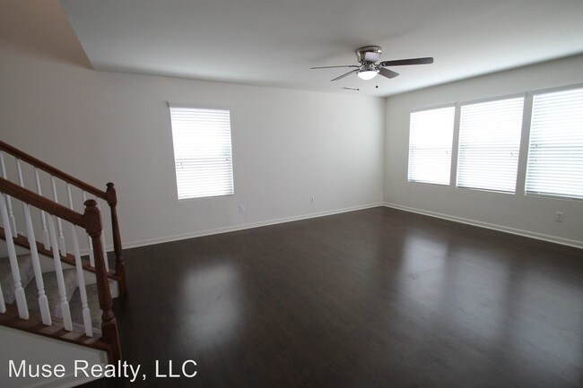 Foto del edificio - 5238 Crystal Lakes Dr