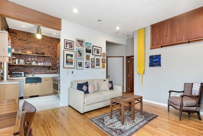 Foto del edificio - 608 Tremont St