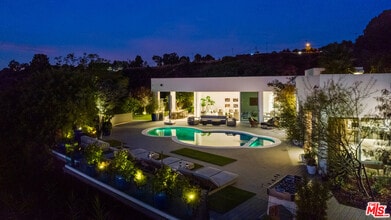 Building Photo - 2630 Eden Pl
