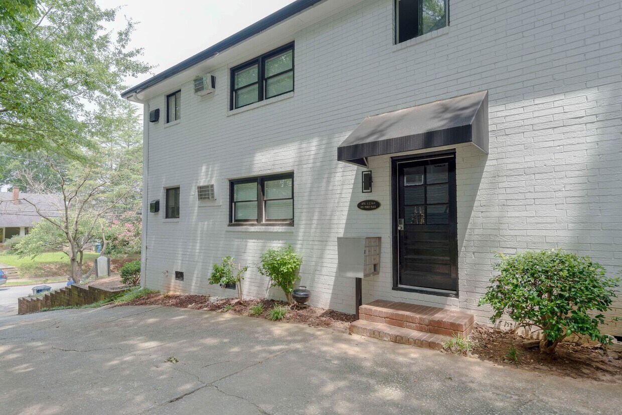833 Ponce De Leon Pl NE, Atlanta, GA 30306 Apartments in Atlanta, GA