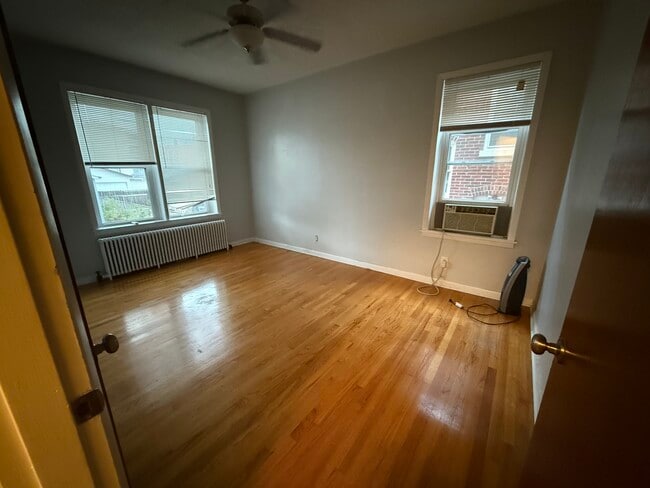 Foto del edificio - 3650 Dover Pl