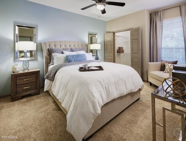 Foto del edificio - 1 br, 1 bath Apartment - 2403 Milam St 630