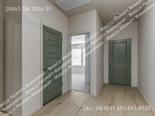 Foto del edificio - 10645 SW 18th St