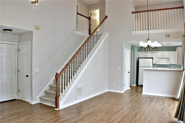 Building Photo - 383 Windcroft Cir NW