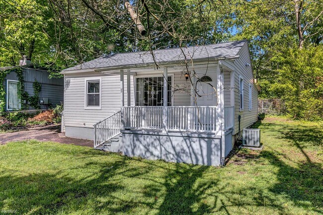 Building Photo - 2 br, 1 bath House - 2 Kentucky Drive