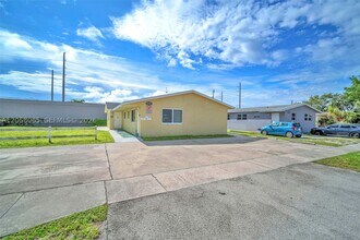 Building Photo - 357-359 Phippen Waiters Rd