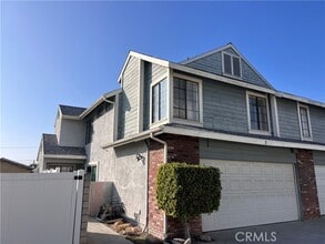 Building Photo - 9244 Ramona St