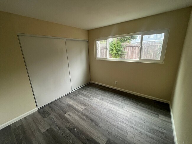 Foto del edificio - 3612 Jamison Way