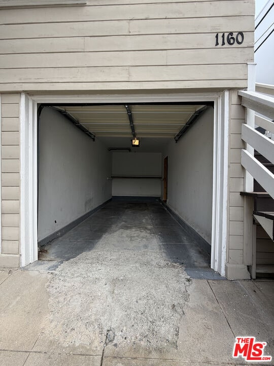 Building Photo - 1160 N Spaulding Ave